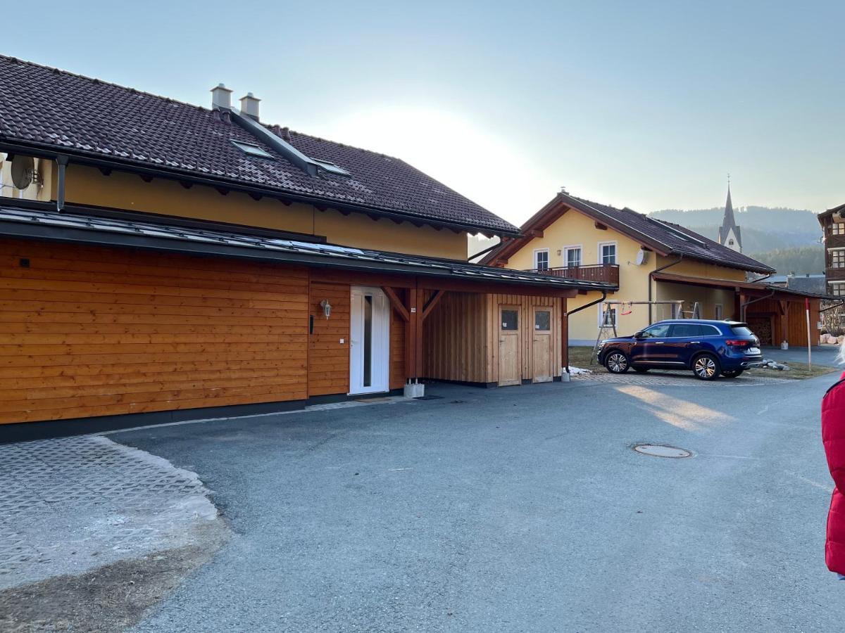 Sonnenchalet Mit Sauna Kotschach-Mauthen Eksteriør billede