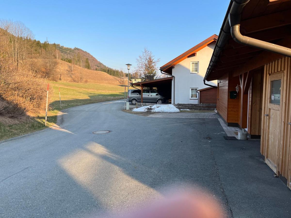 Sonnenchalet Mit Sauna Kotschach-Mauthen Eksteriør billede